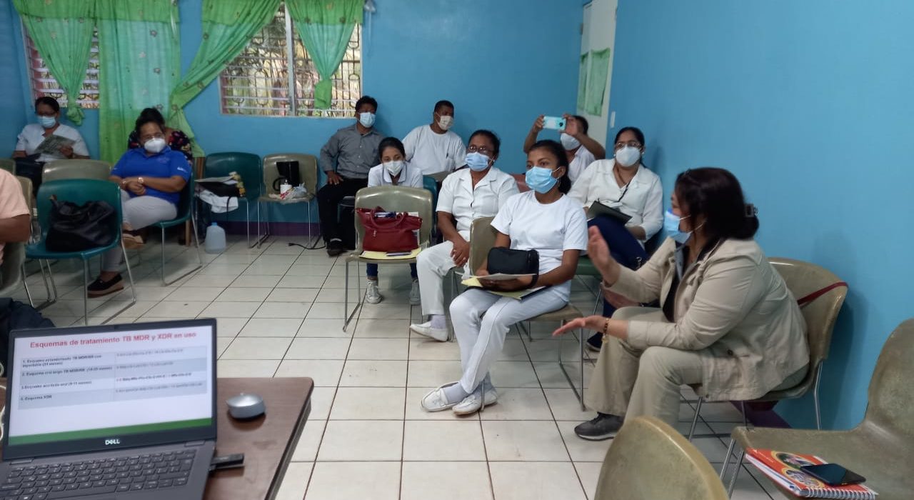 Reunión con Equipo Multidisciplinario de TB MDR | SILAIS Bilwi